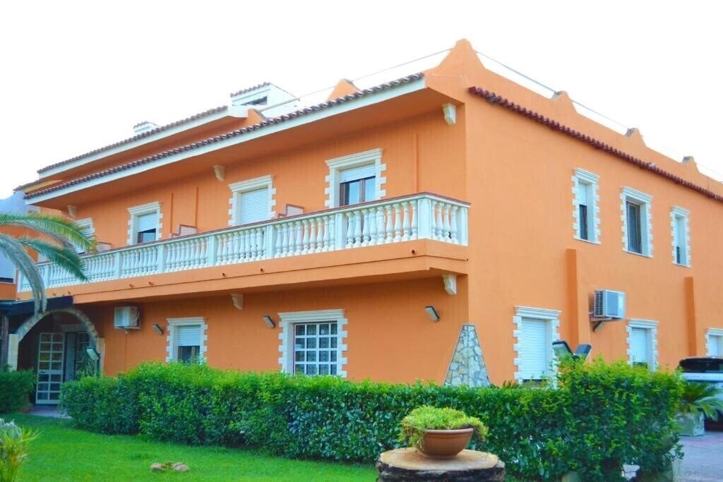 Отель Hotel Costa Jonica 3*
