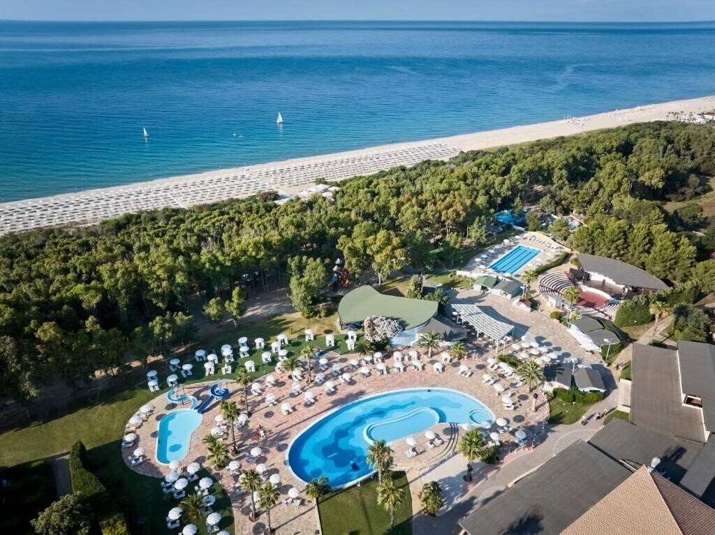 Отель Serene Village (Marinella/Steccato) 4*