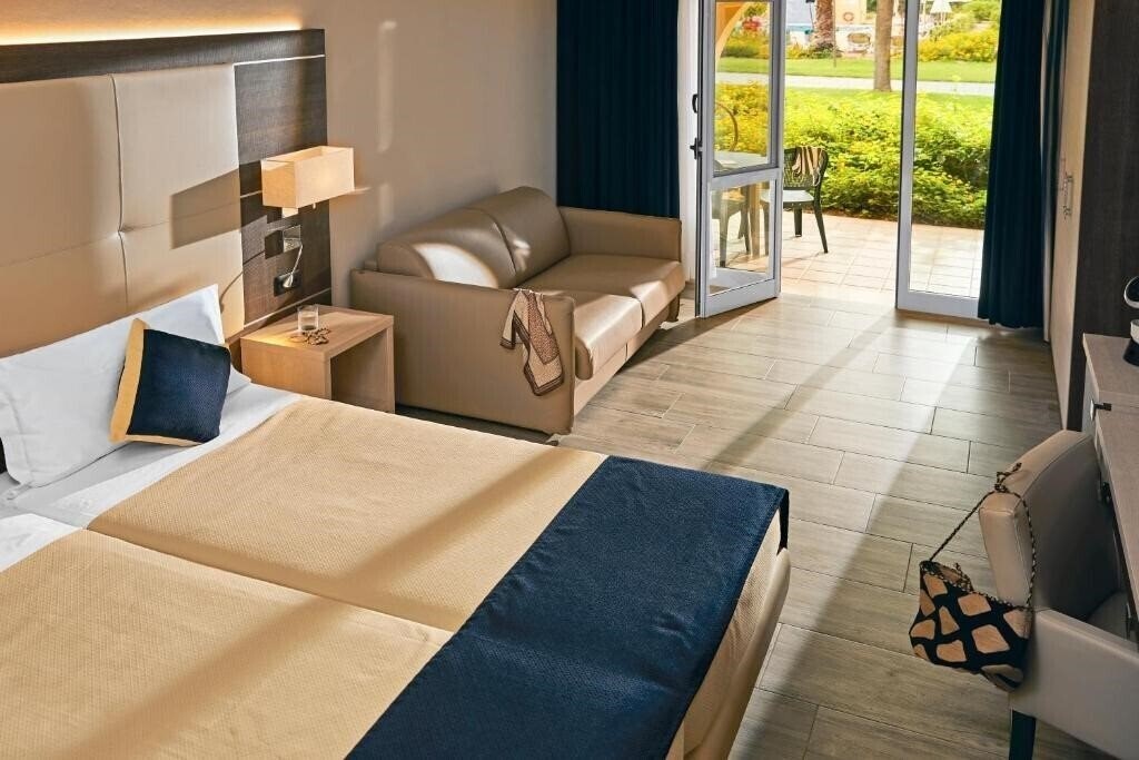 Фотография TUI Magic Life Calabria Pizzo 4*