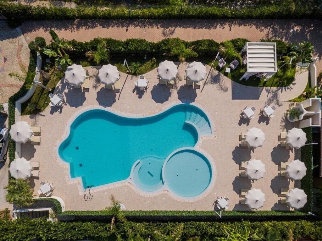 Картинка Blu Tropical 4*