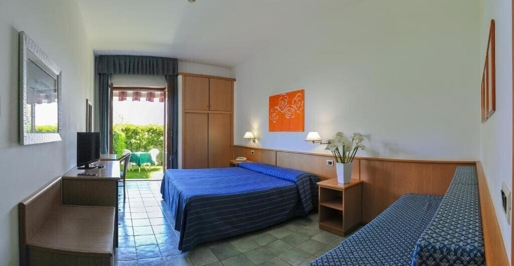 Картинка Riviera Bleu 3*