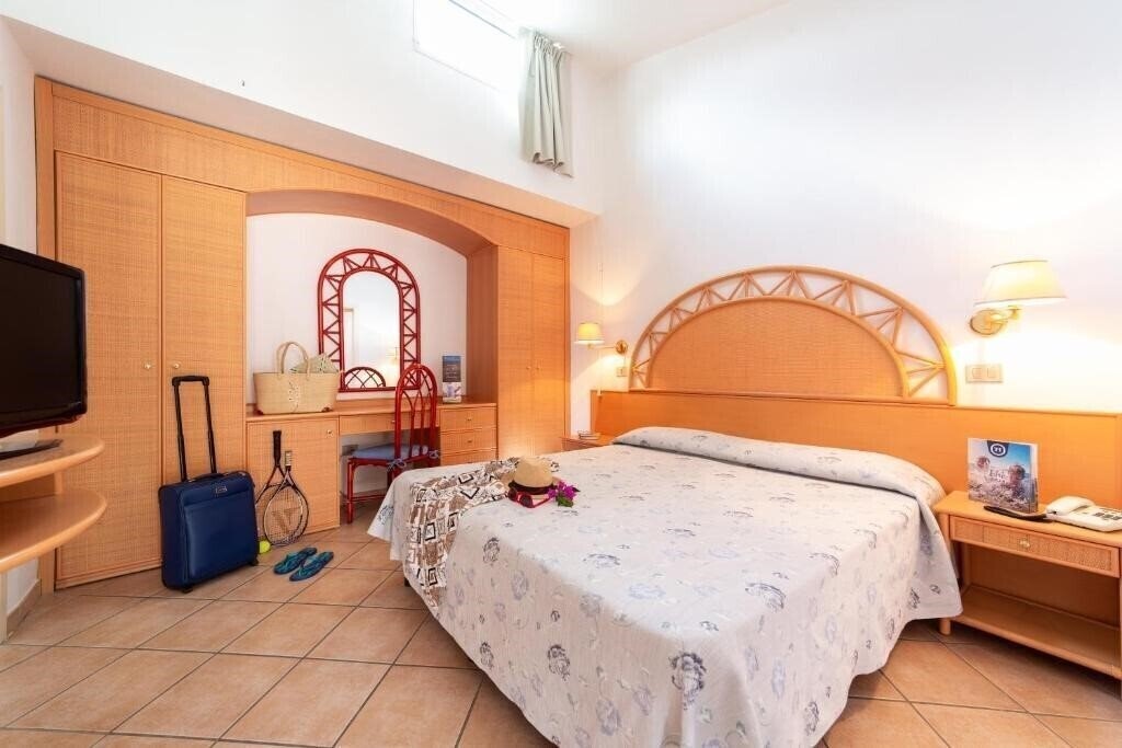 Картинка TH Marina di Sibari - Baia Degli Achei Village 4*