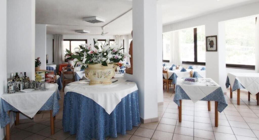 Изображение Villaggio Quattro Scogli 3*
