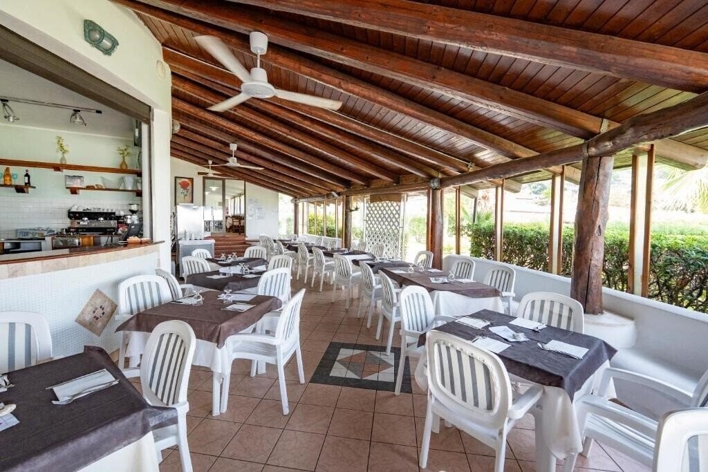 Изображение Cala Petrosa Resort 3*