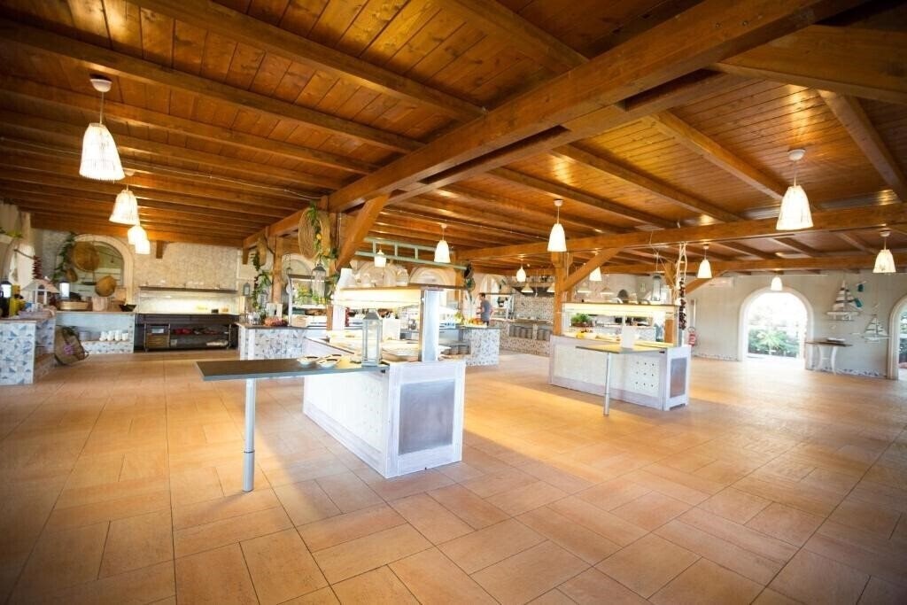 Картинка BV Airone Resort 4*
