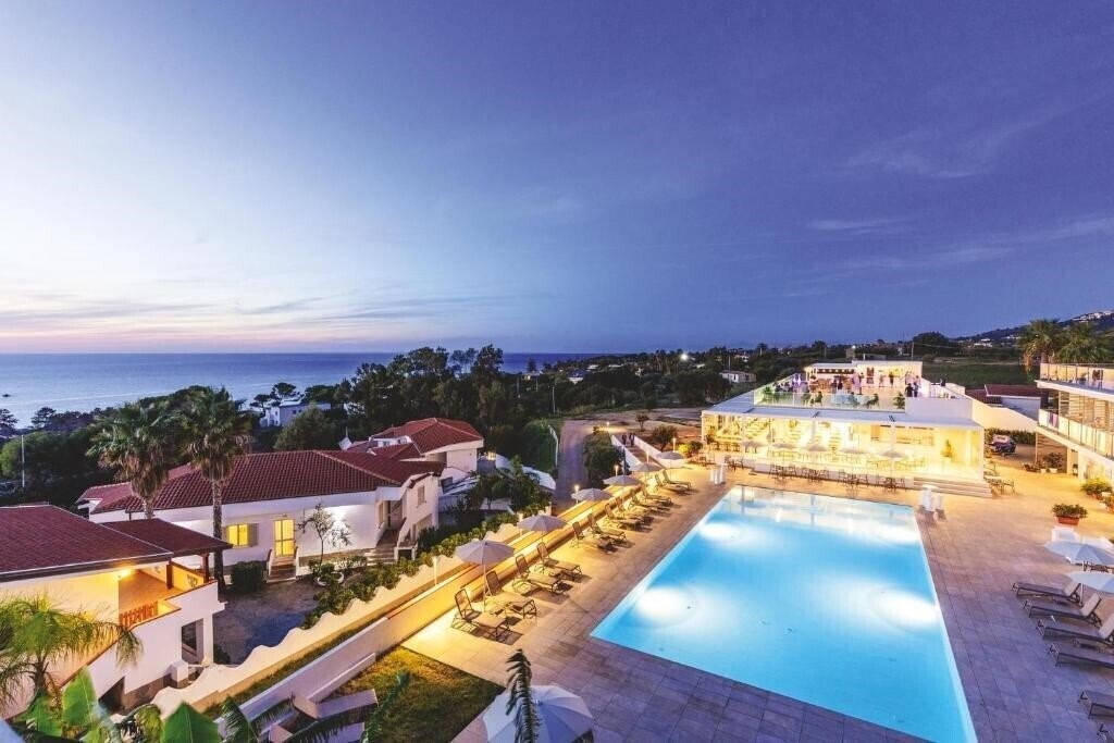 Отель TUISuneo La Conchiglia - Adults Only 4*