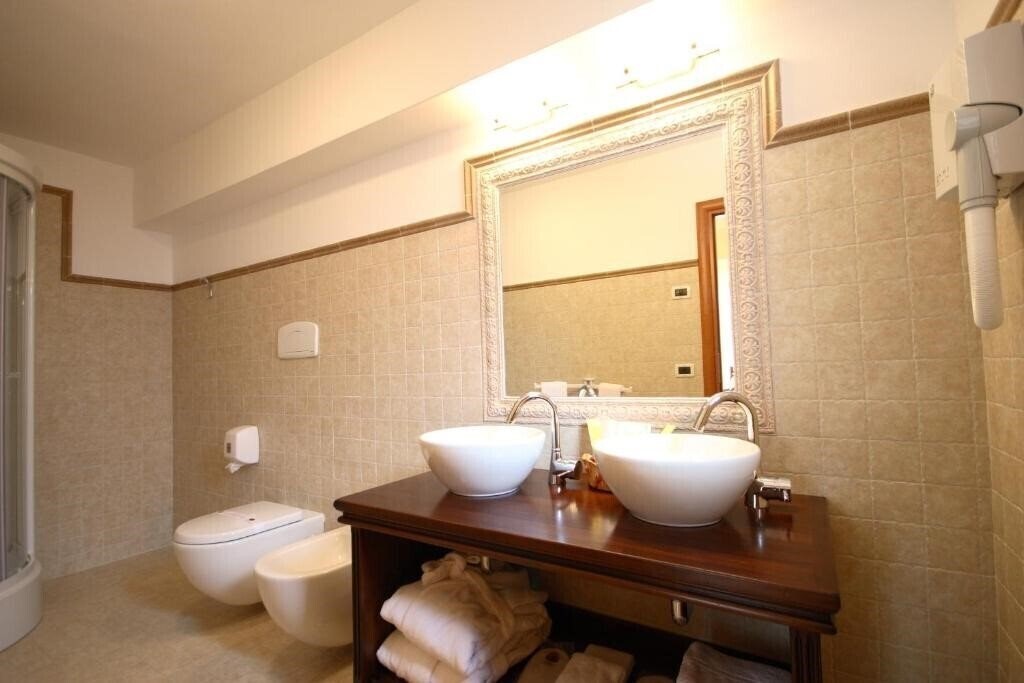 Фото Park Hotel Tyrrenian 4*
