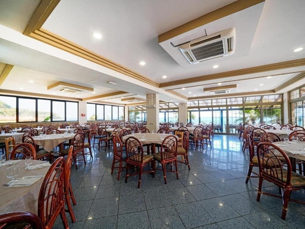 Изображение Futura Baia Tropea 4*