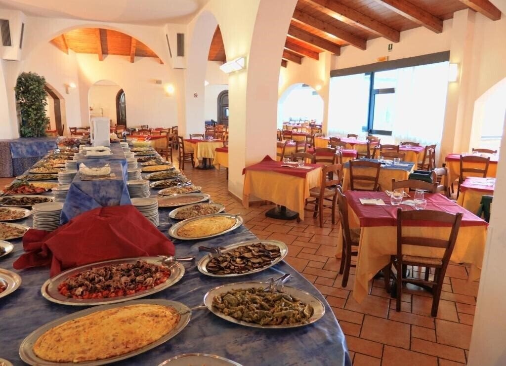 Картинка TH Le Castella Baia Degli Dei Village 4*