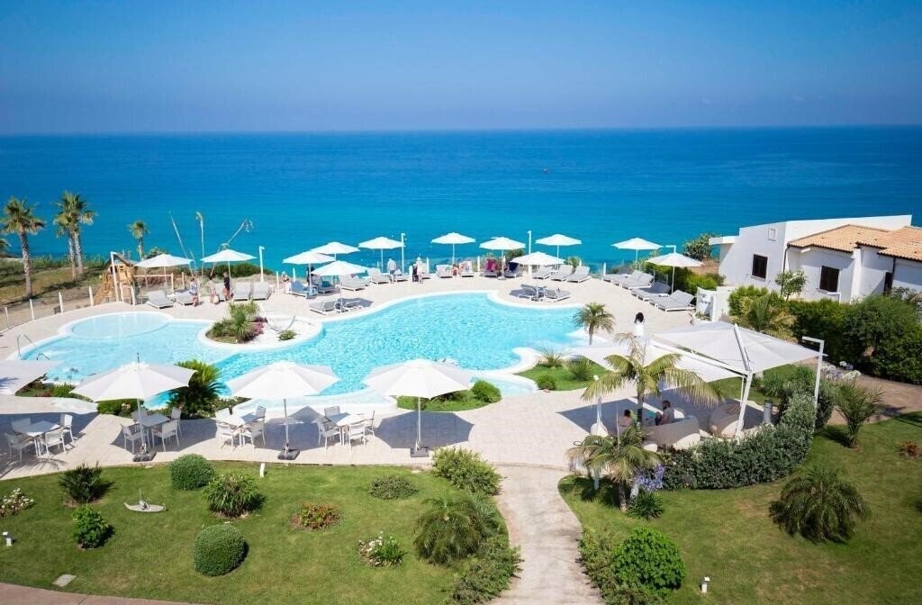 Фотографія Borgo Donna Canfora 4*