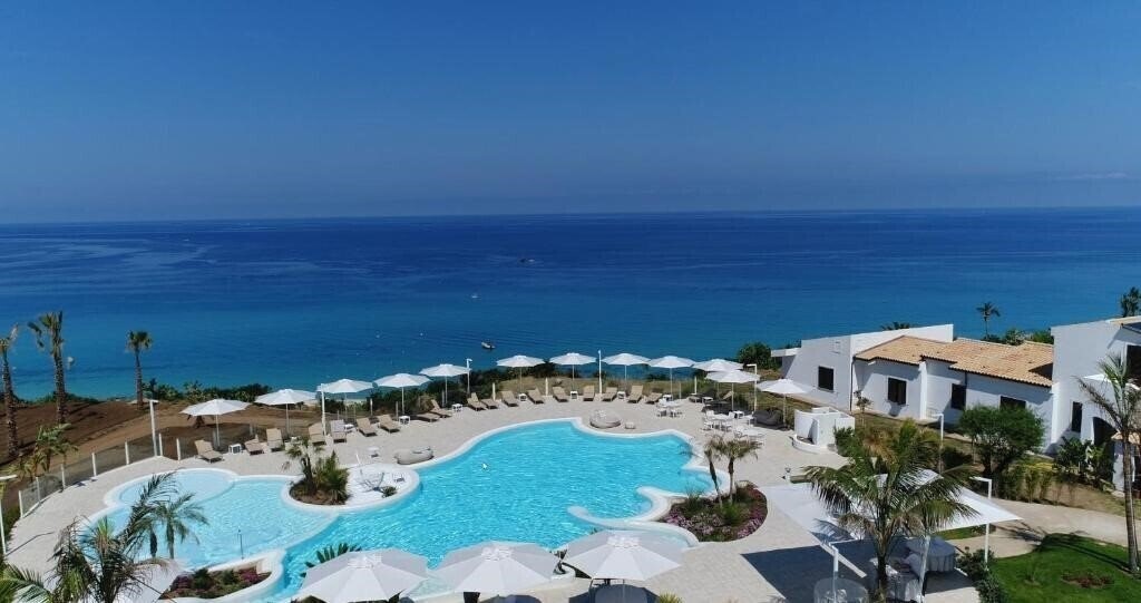 Готель Borgo Donna Canfora 4*