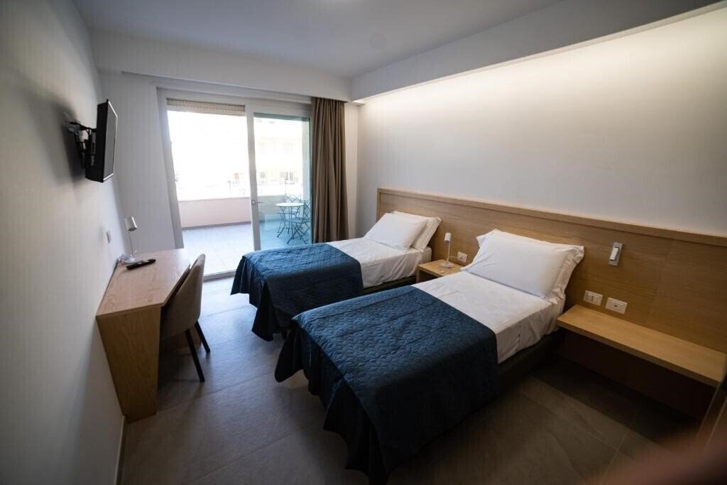 Зображення Middle Town Palace Tropea 4*