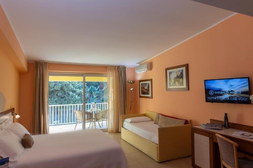 Фото Gh Baia Di Tempsa Resort 4*