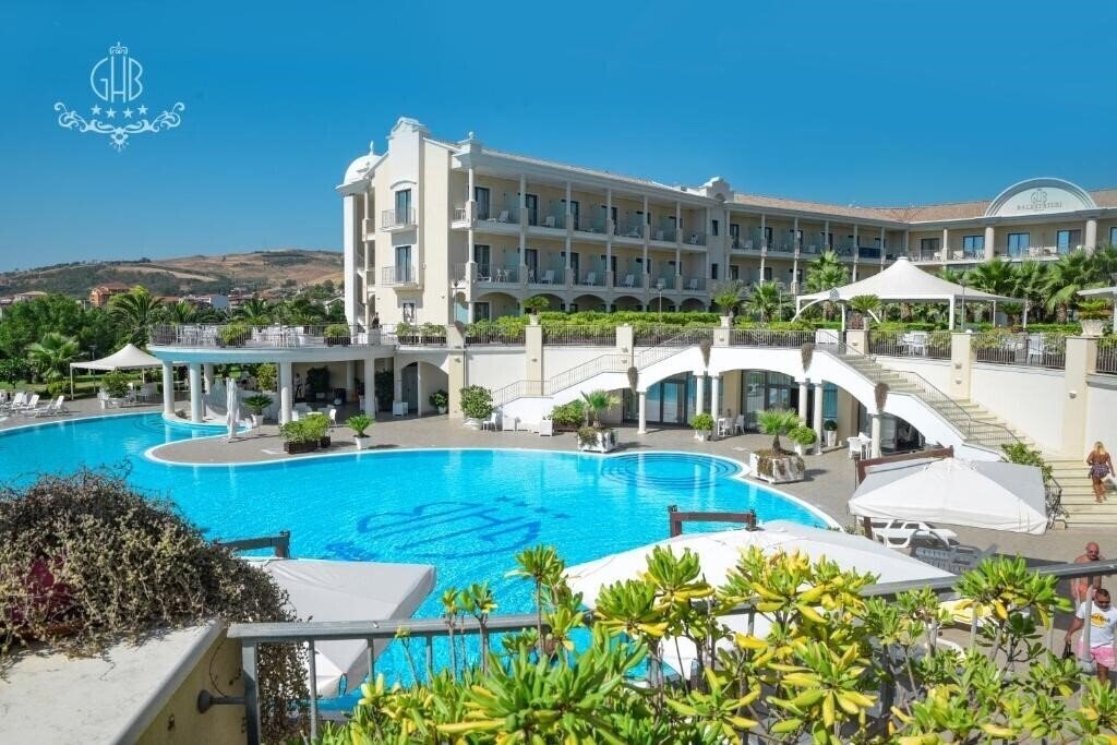 Изображение Grand Hotel Balestrieri (Torre Melissa) 4*
