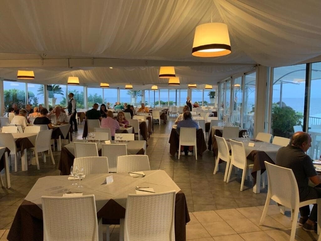 Картинка Grand Hotel Balestrieri (Torre Melissa) 4*