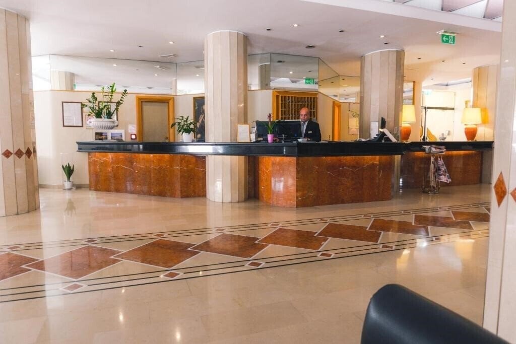 Картинка Grand Hotel Excelsior (Reggio Calabria) 4*