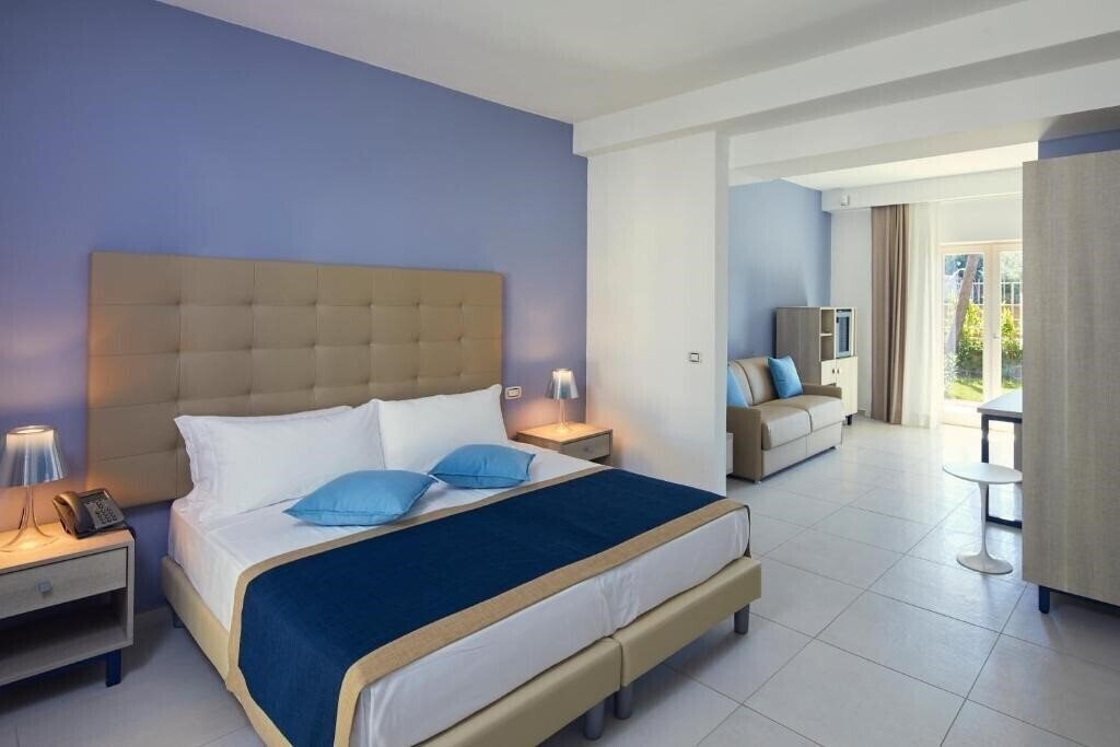 Зображення Tui Blue Tropea (Santa Domenica) 4*