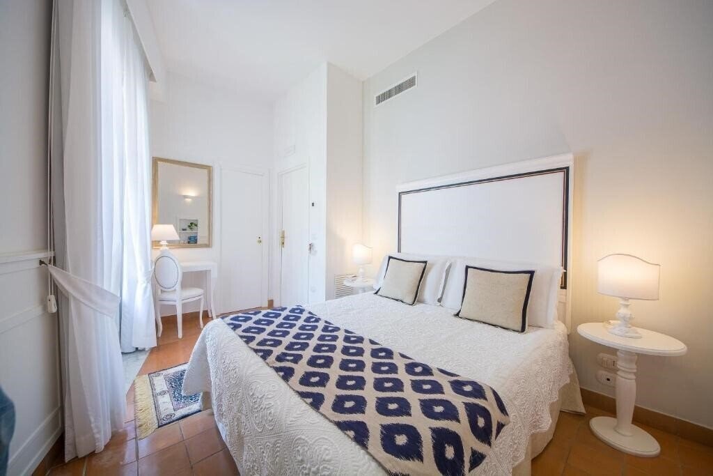 Фото Hotel Villa Romana 4*