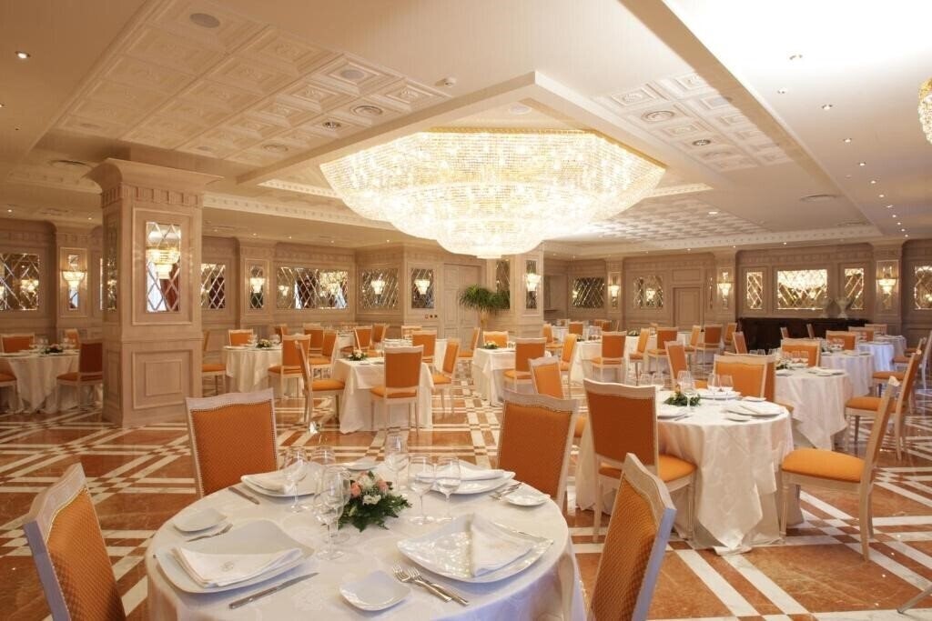 Зображення Grand Hotel Vanvitelli 4*