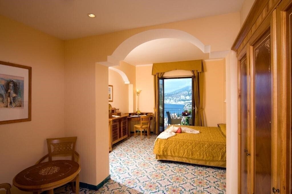 Фото Grand Hotel President 4*
