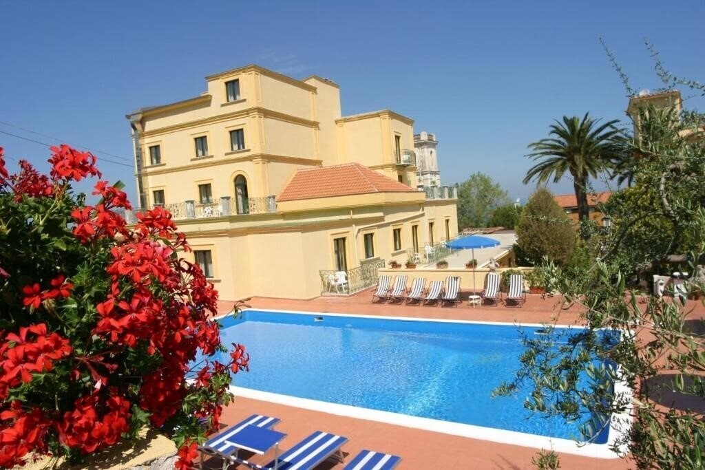 Фотографія Villa Igea Sorrento 3*