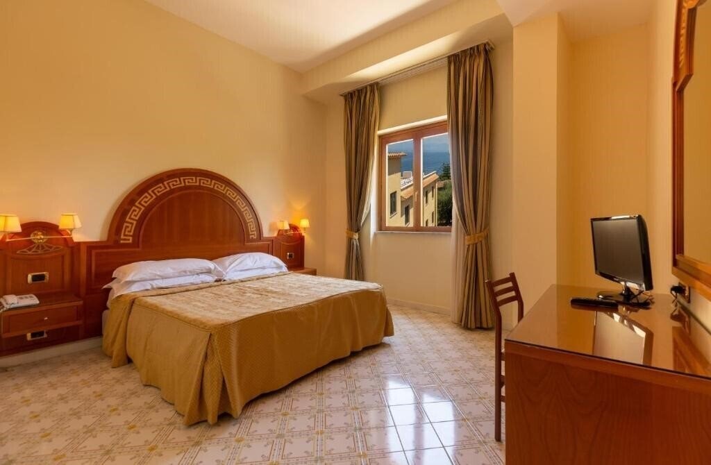 Картинка Villa Igea Sorrento 3*
