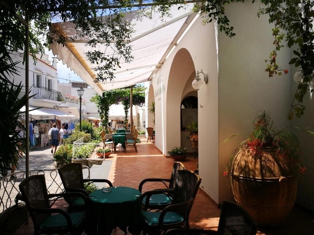 Картинка Biancamaria (Anacapri) 3*