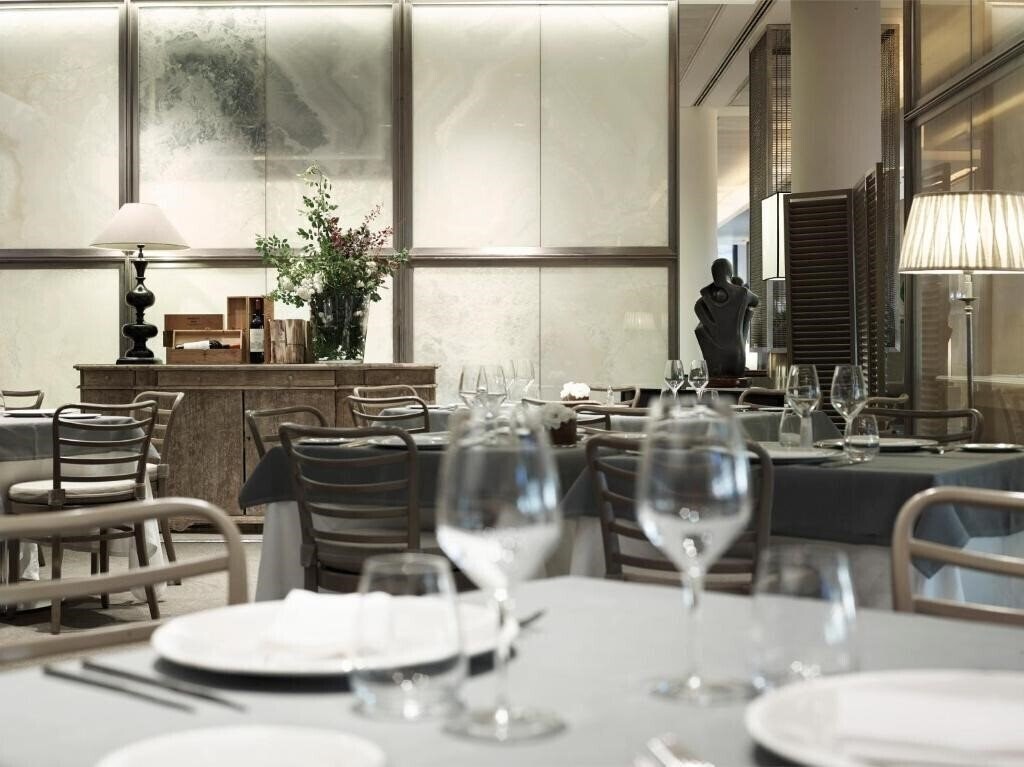 Готель Grand Hotel Della Ville 4*