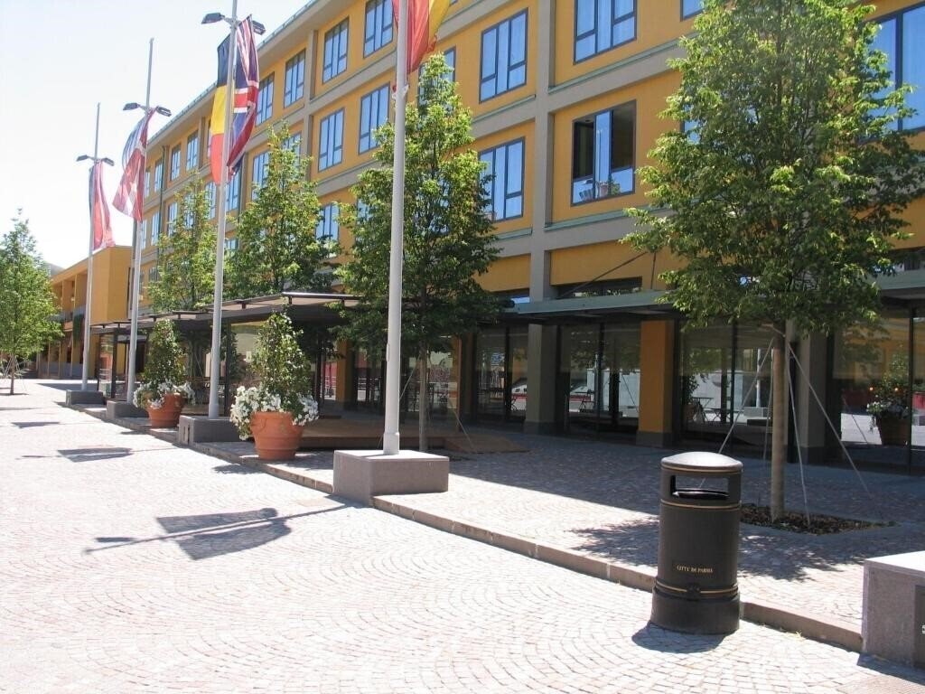 Готель Grand Hotel Della Ville 4*