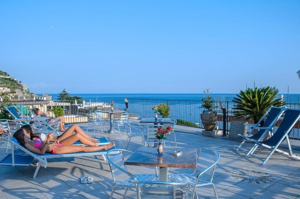 Зображення Albergo Riviera B&B (Maiori) 3*