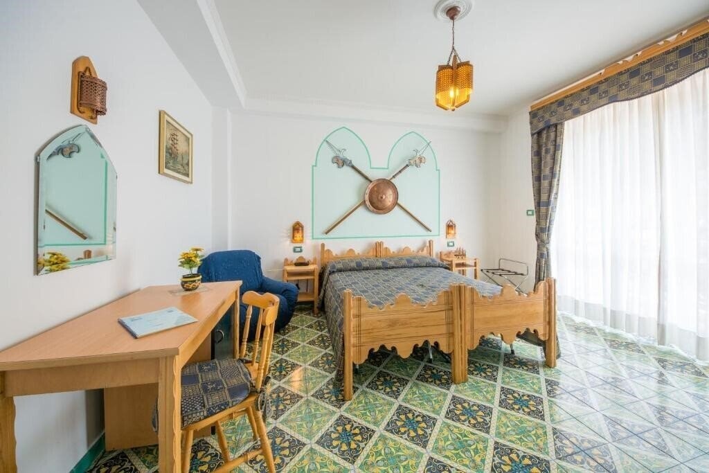 Картинка Albergo Riviera B&B (Maiori) 3*
