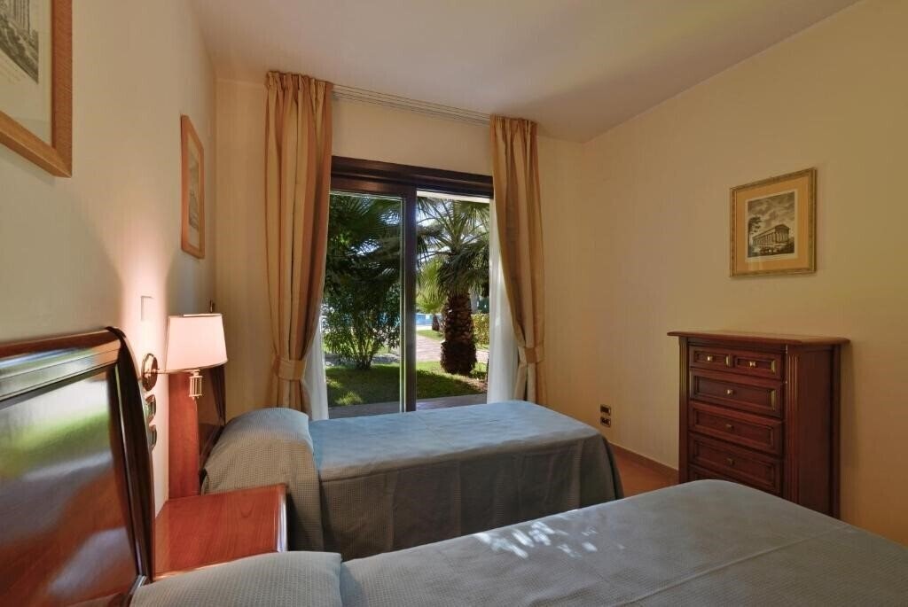 Фото Hotel Minerva Resort (Capaccio Paestum) 4*