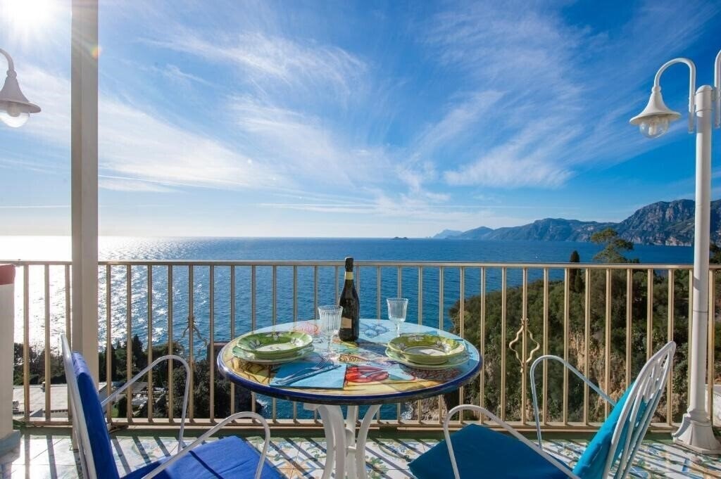 Отель Villa Bella Vista (Praiano) 3*