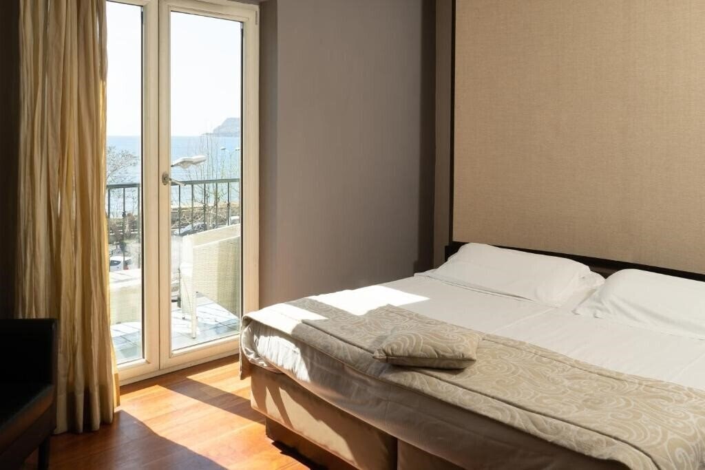 Фото Villa Luisa (Pozzuoli/Lucrino) 4*