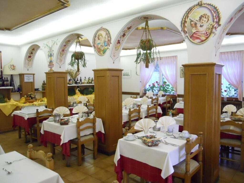 Фотографія Hotel Villa Agomer 2*
