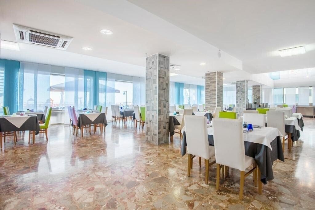 Фотография Columbus Hotel Caorle 3*