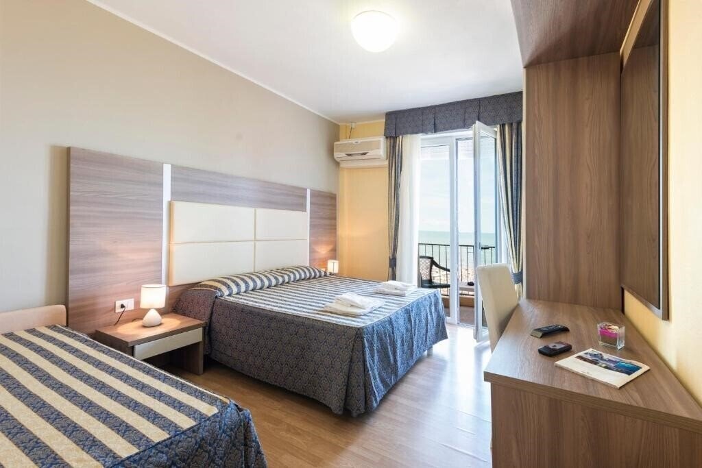Картинка Columbus Hotel Caorle 3*