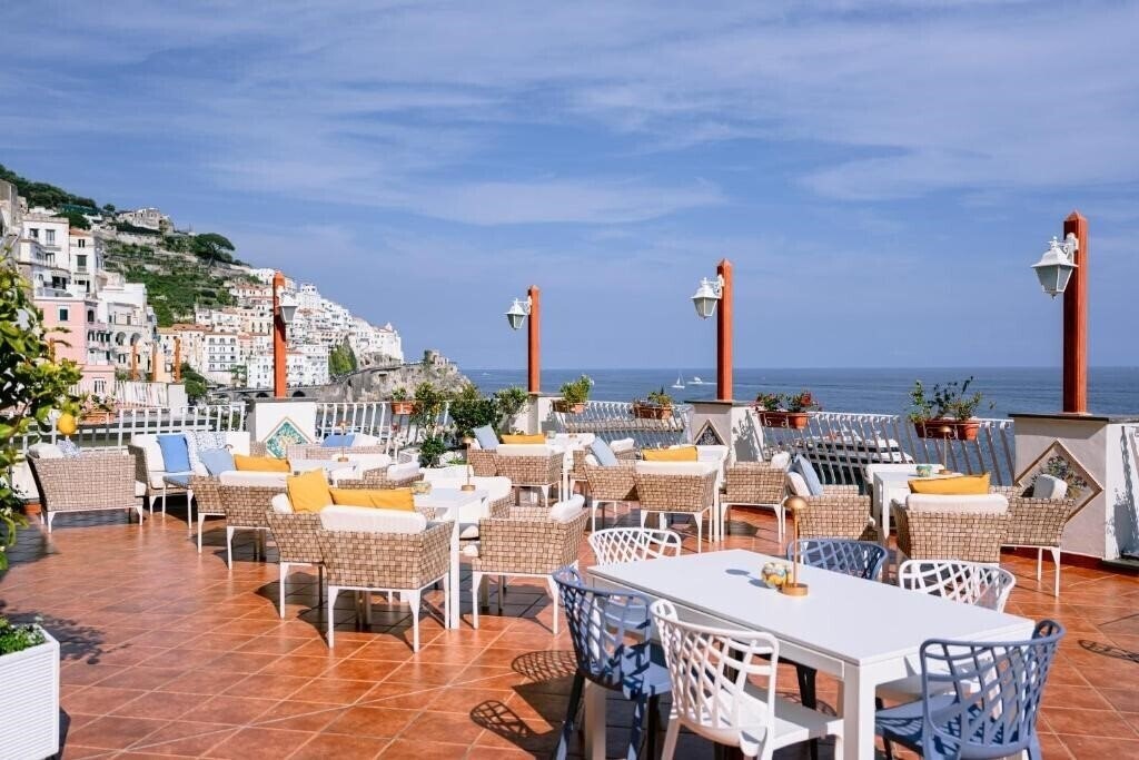 Картинка La Bussola 3*