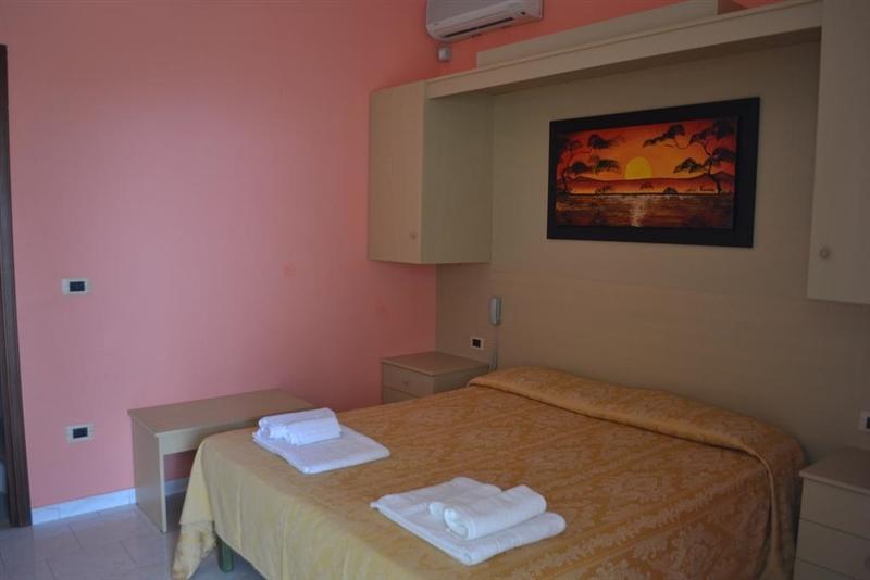 Готель Calispera Hotel Residence 3*