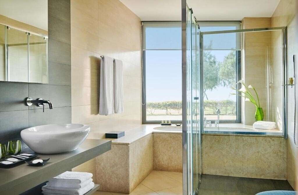 Фото Capovaticano Resort Thalasso & SPA 4*