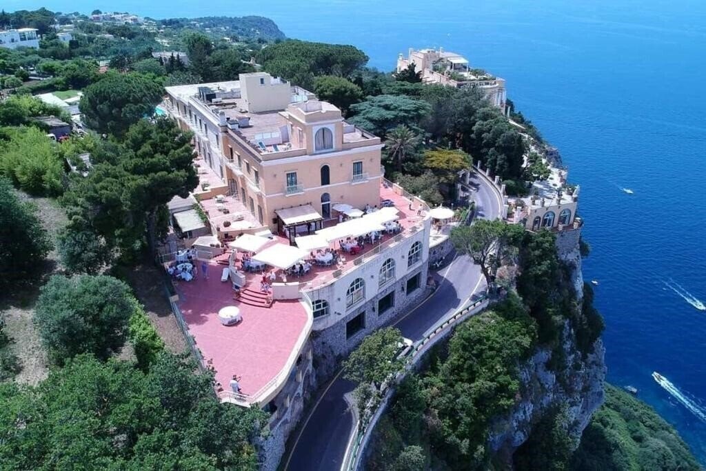 Отель Hotel San Michele 4*