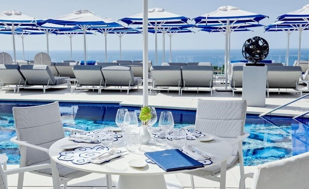 Готель La Scalinatella 5*
