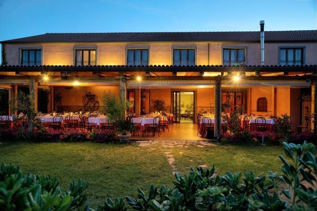 Зображення Agriturismo Corte Aragonese 4*