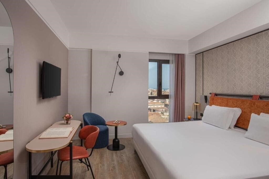 Картинка NH Catania Centro 4*