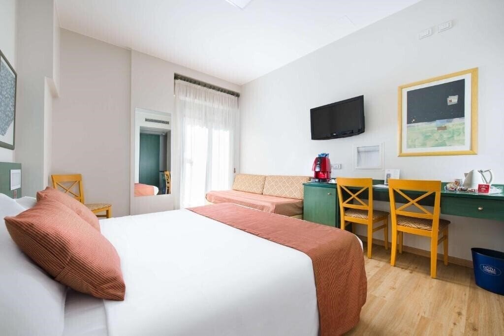 Фото Best Western Hotel Mediterraneo 3*