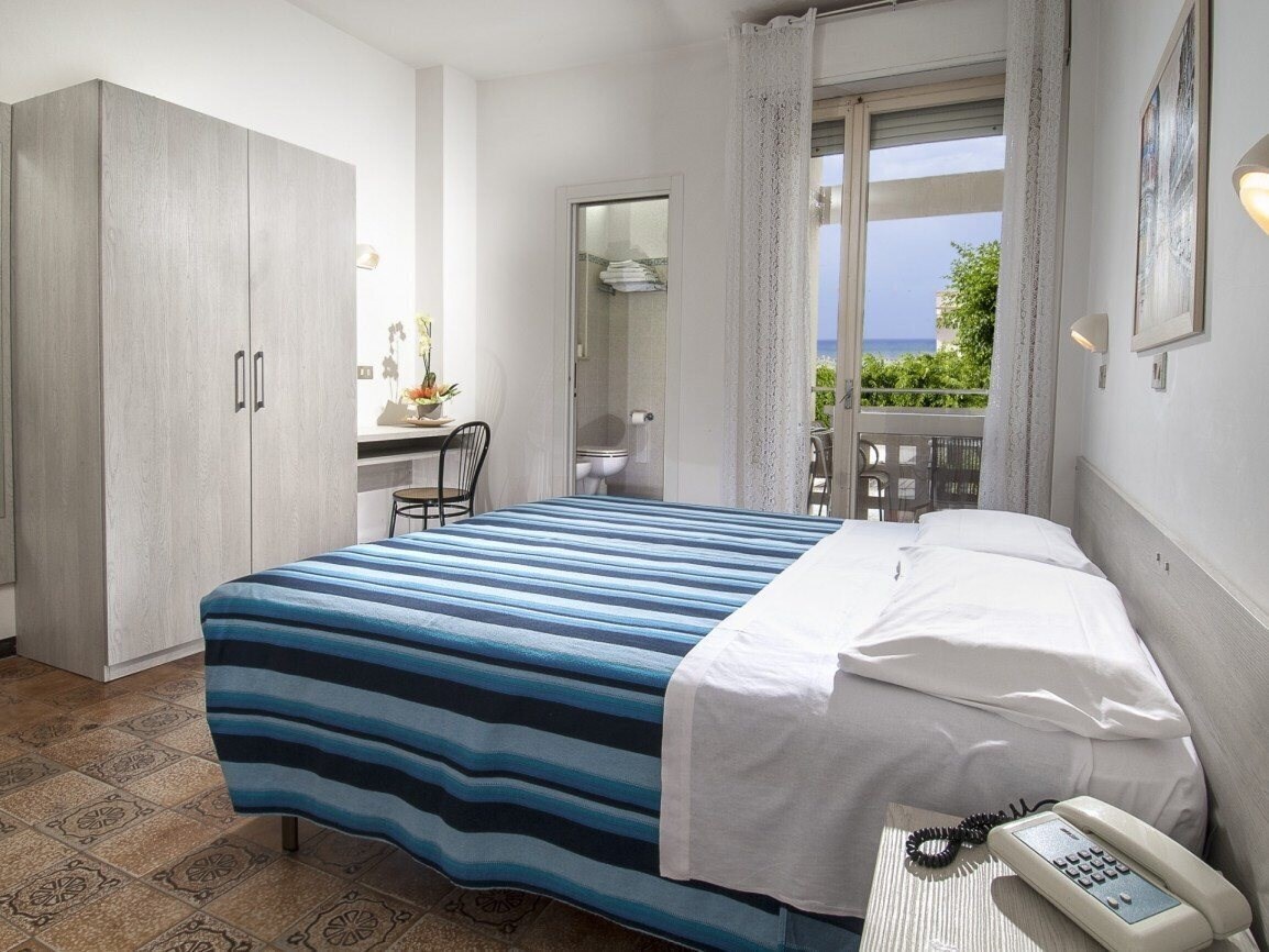 Готель Metropol Hotel Cattolica 3*