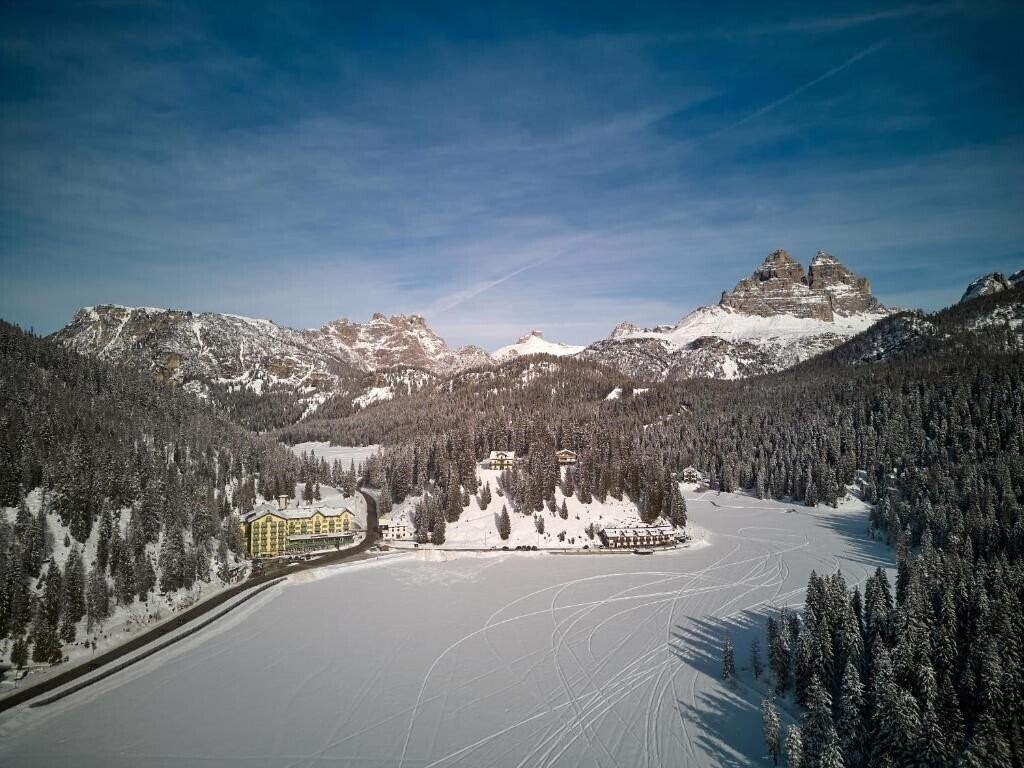 Изображение Grand Hotel Misurina 4*