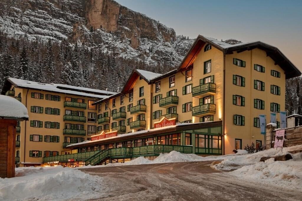 Картинка Grand Hotel Misurina 4*
