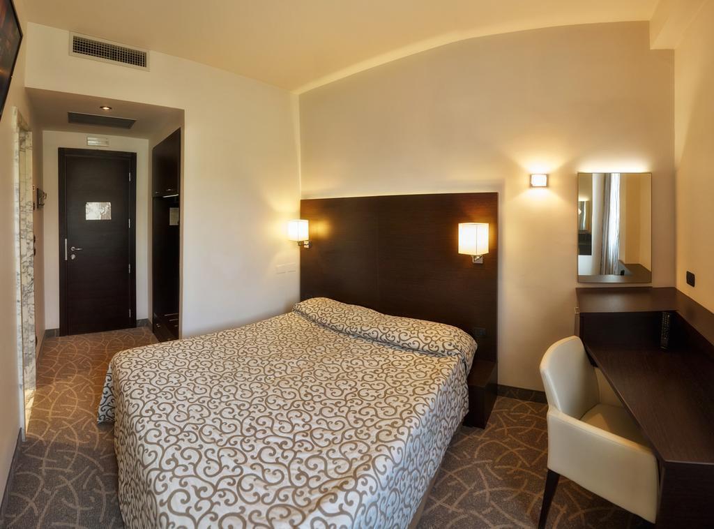 Готель Bonotto 3*