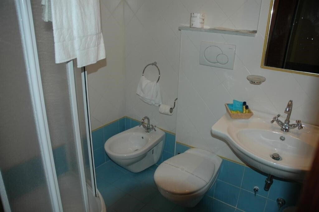 Фото Grand Hotel dei Cesari 4*